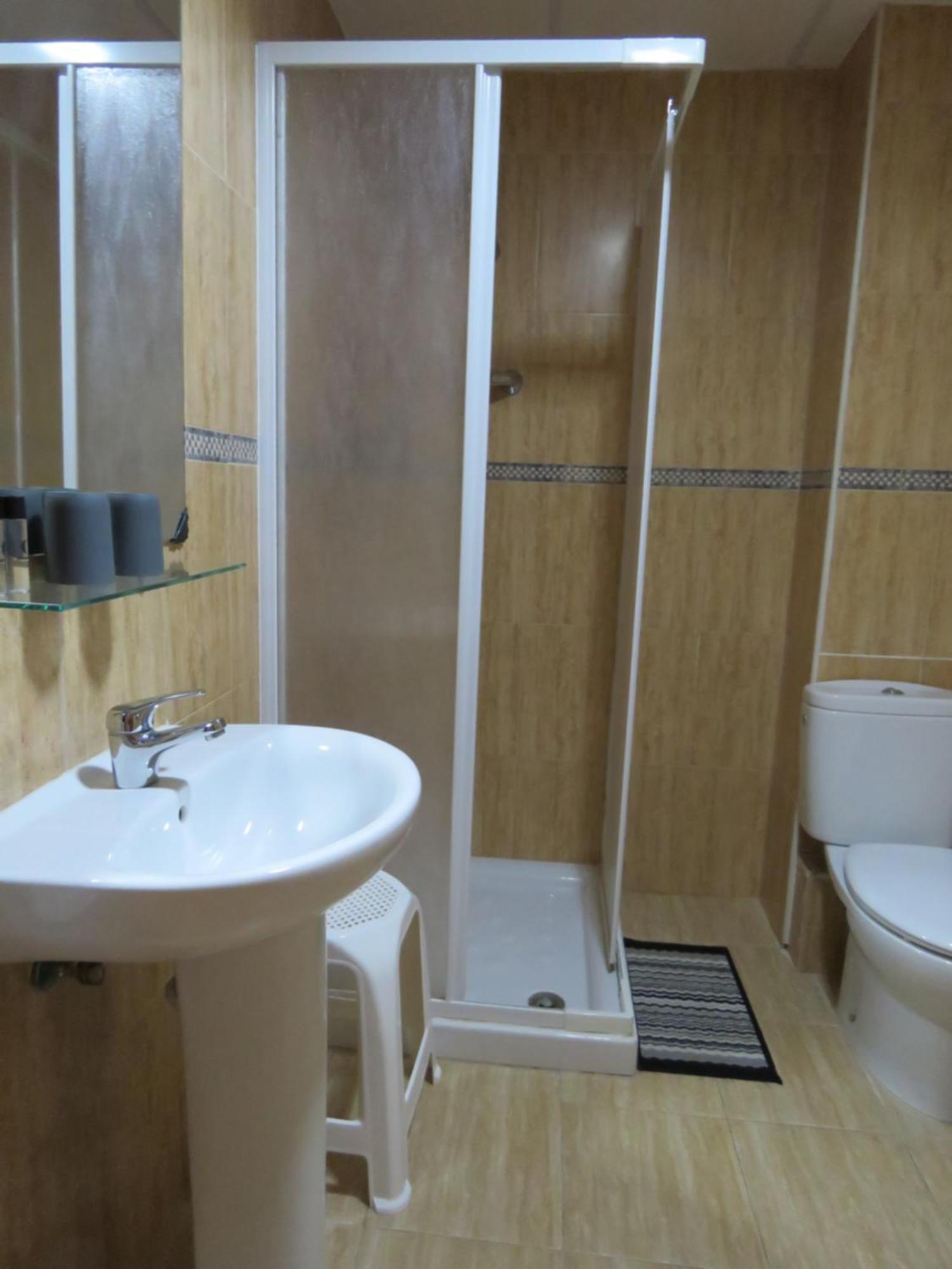 Hotel Alain スィーヤ エクステリア 写真